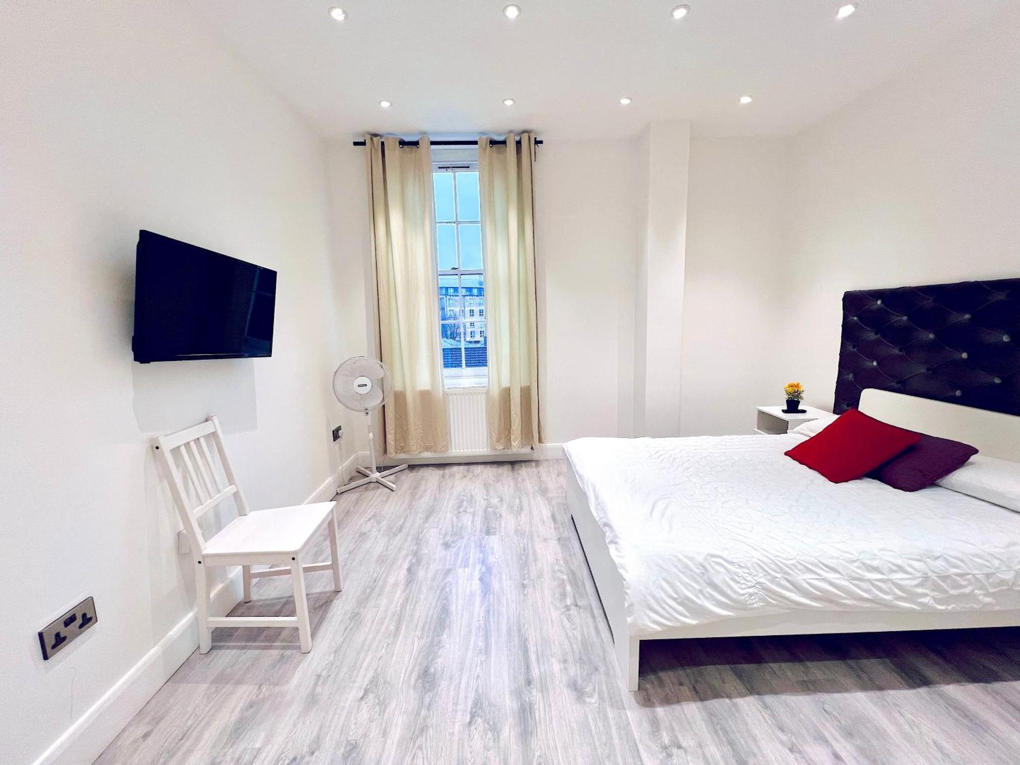 Harrow Apartament *